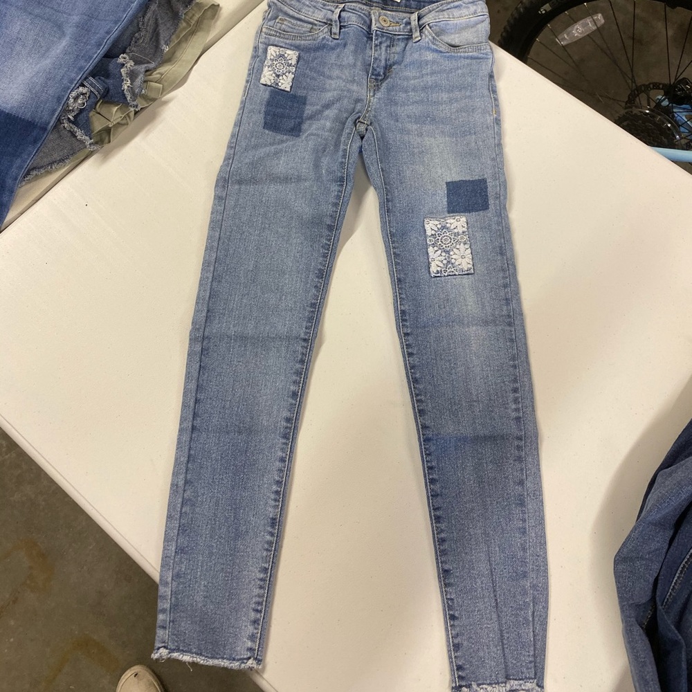 Girls Levi’s Jeans